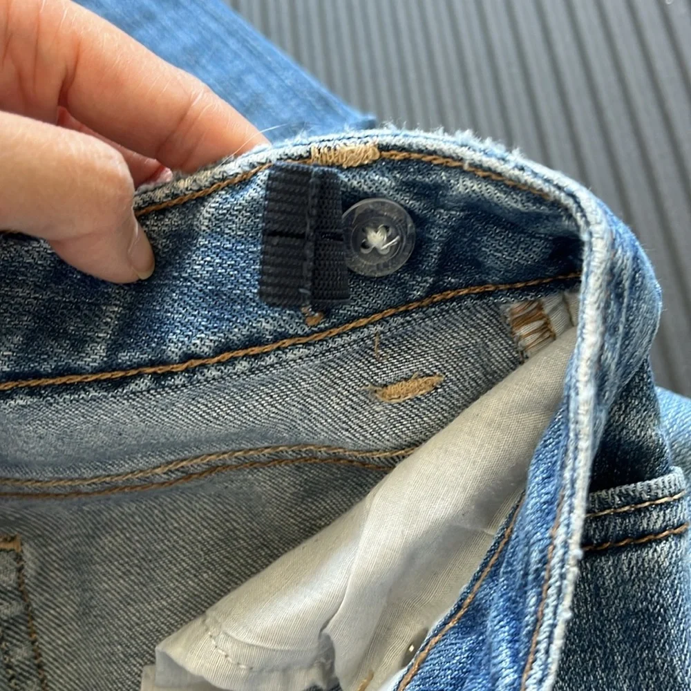 🎉FREE w/ purchase🎉skinny jeans